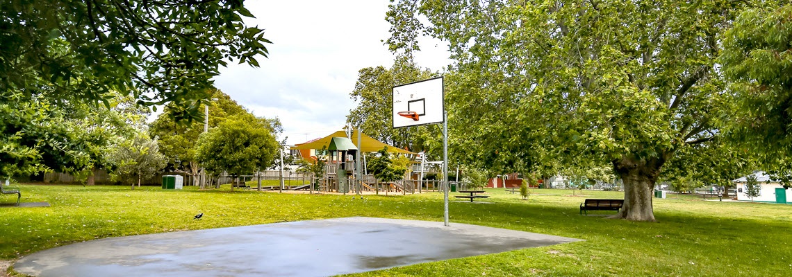 Union Street Gardens