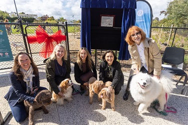 Mayor-and-Councillors-at-dog-park-opening