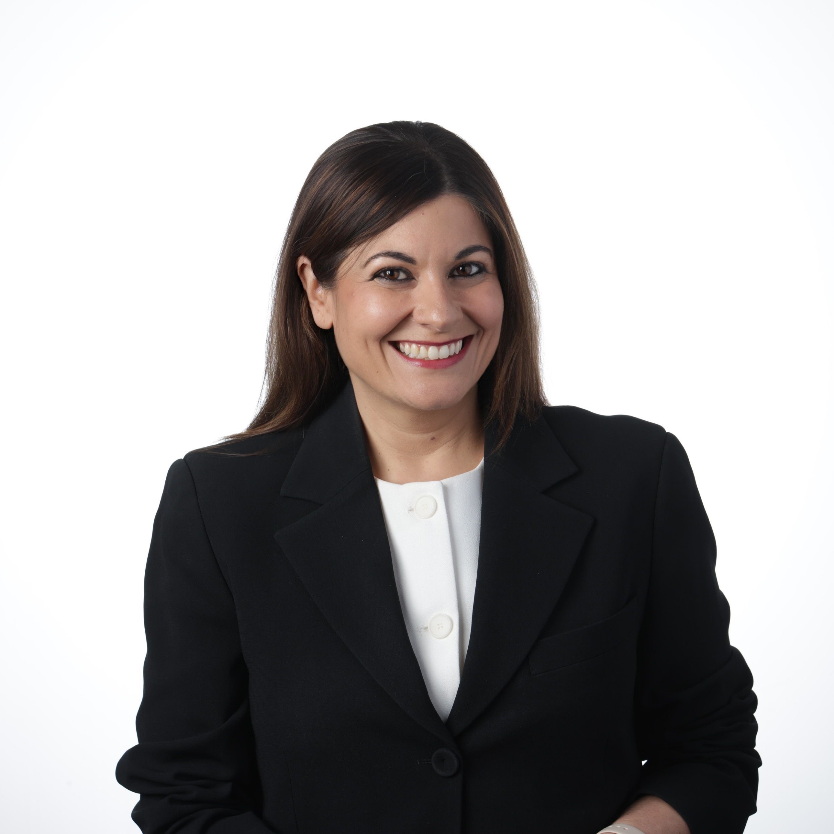 Daniela Mazzone Headshot 2023.jpg