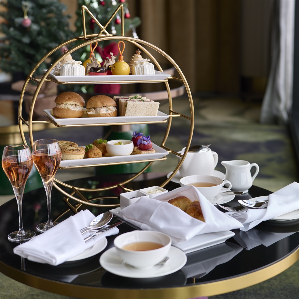 Hotel-Chadstone_High-Tea-Festive-318685