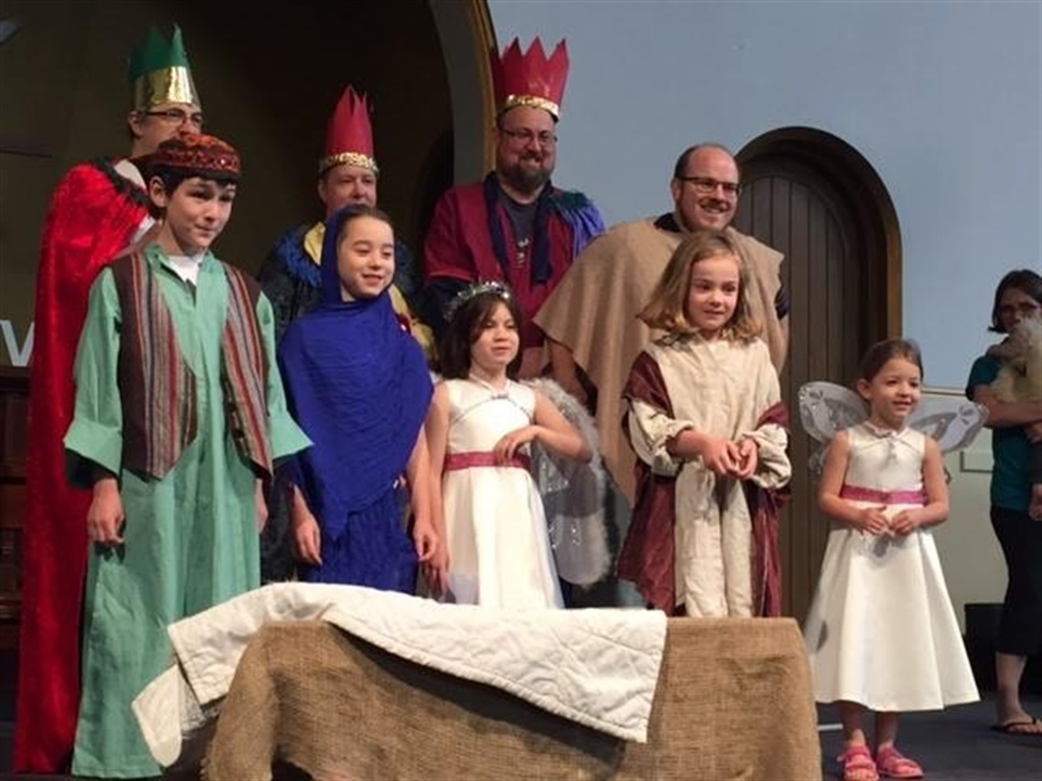 fb-safe-nativity-picture