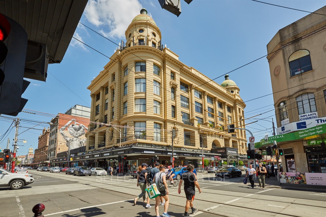 Pran Central Facade